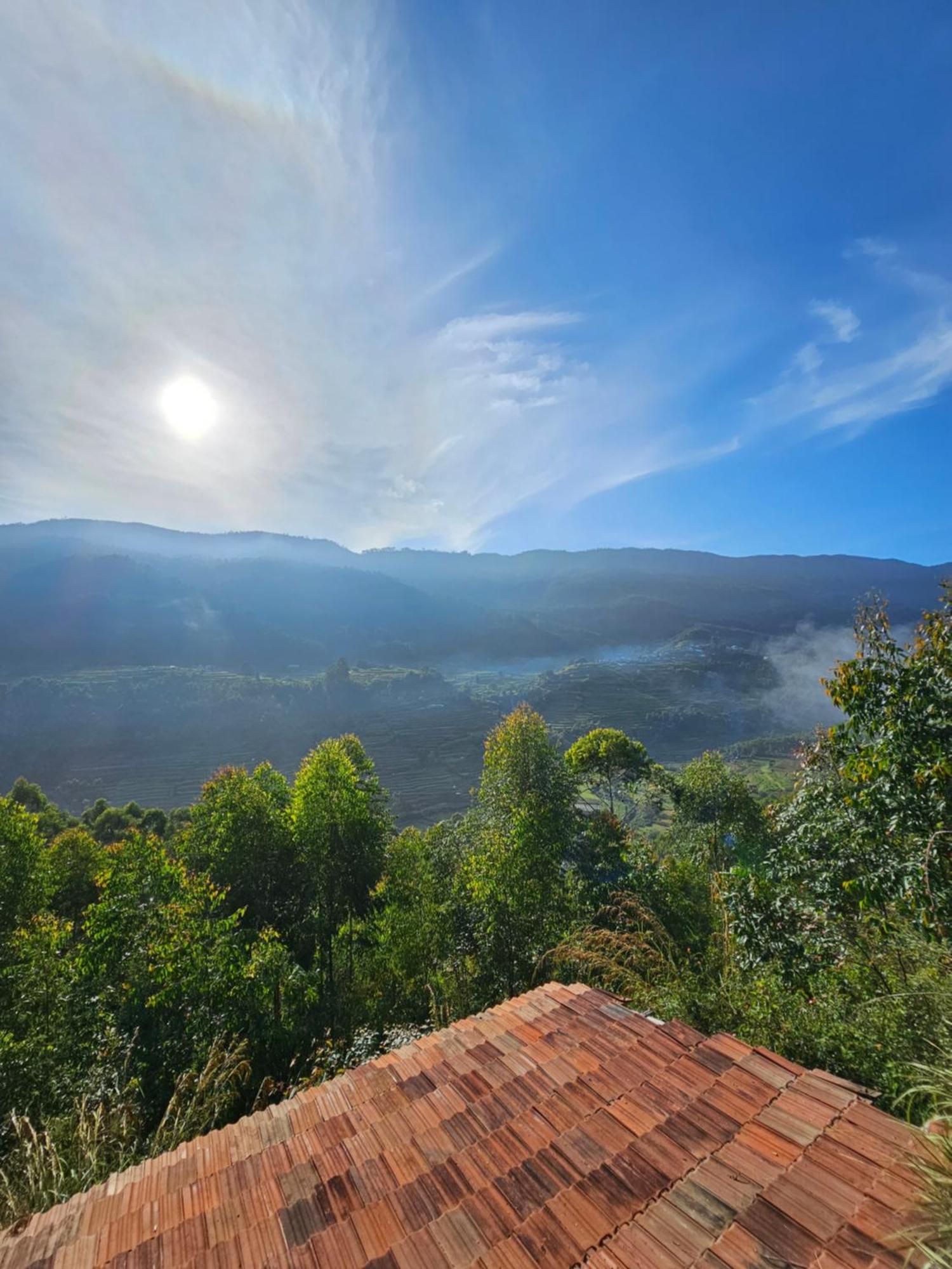 Nature Castle -Traditional Villa,Vattavada Kottakamboor Bilik gambar